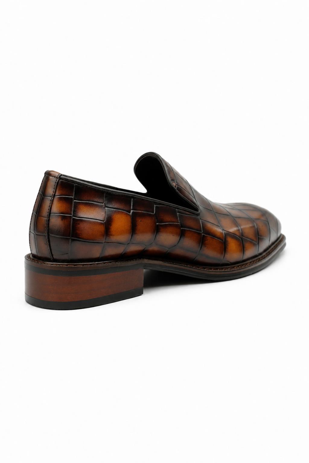 ELBA Men’s Tan Croc Embossed Leather Chisel Toe Loafers