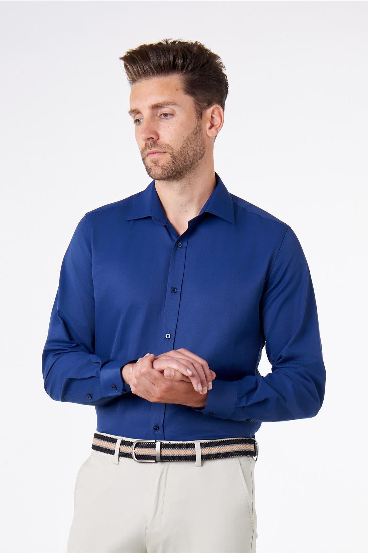 CLASSIC NAVY SINGLE CUFF TAILORED FIT SHIRT