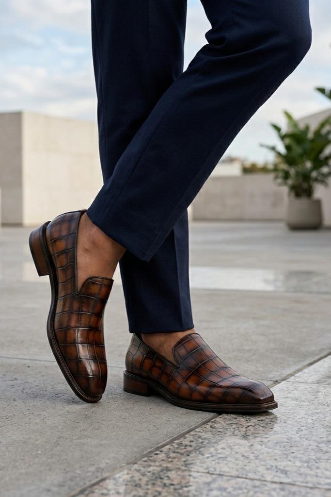 ELBA Men’s Tan Croc Embossed Leather Chisel Toe Loafers