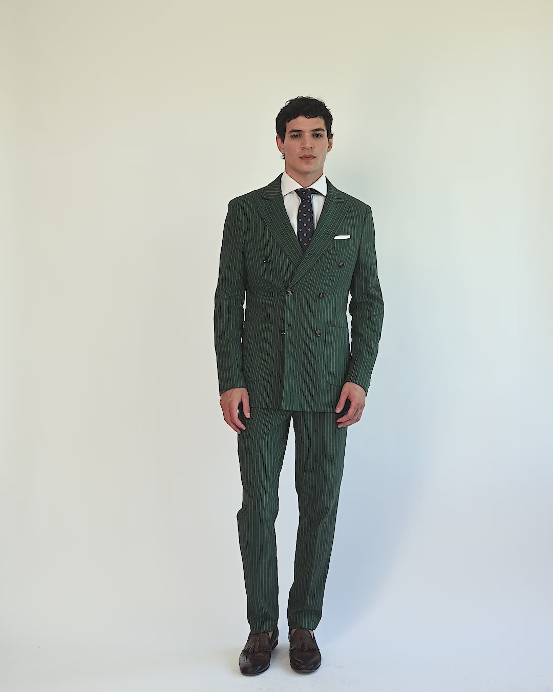 LLOYD – Double Breasted Green Pinstripe Linen Suit