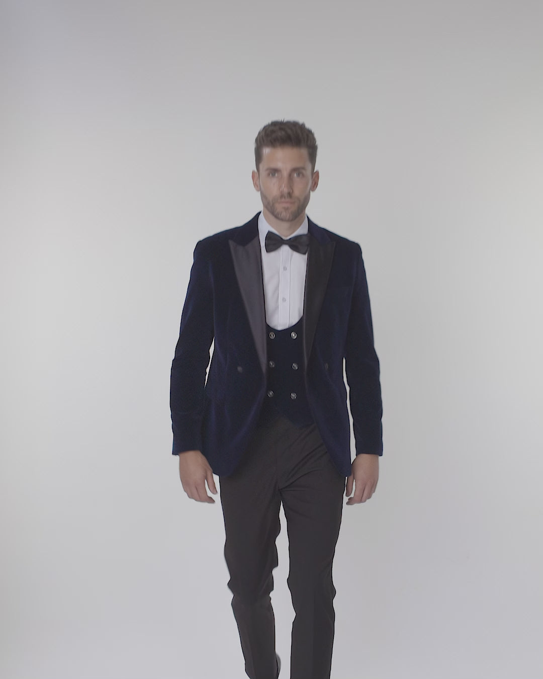 WILLS – MARINEBLAUES ABENDESSENJACKE AUS SAMT