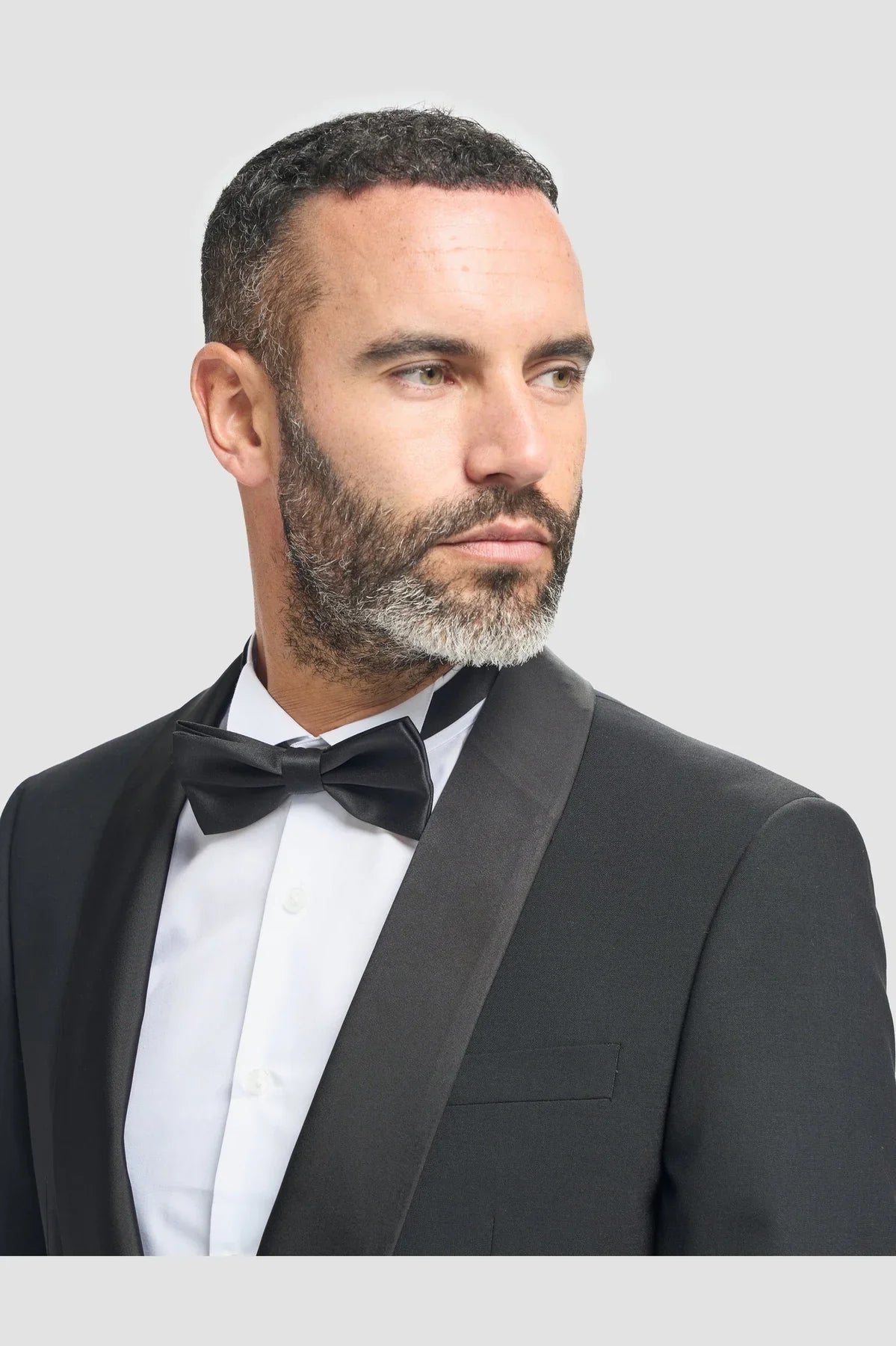 Aspen Black Single Breasted Wool Blend 4-Piece Suit Bundle