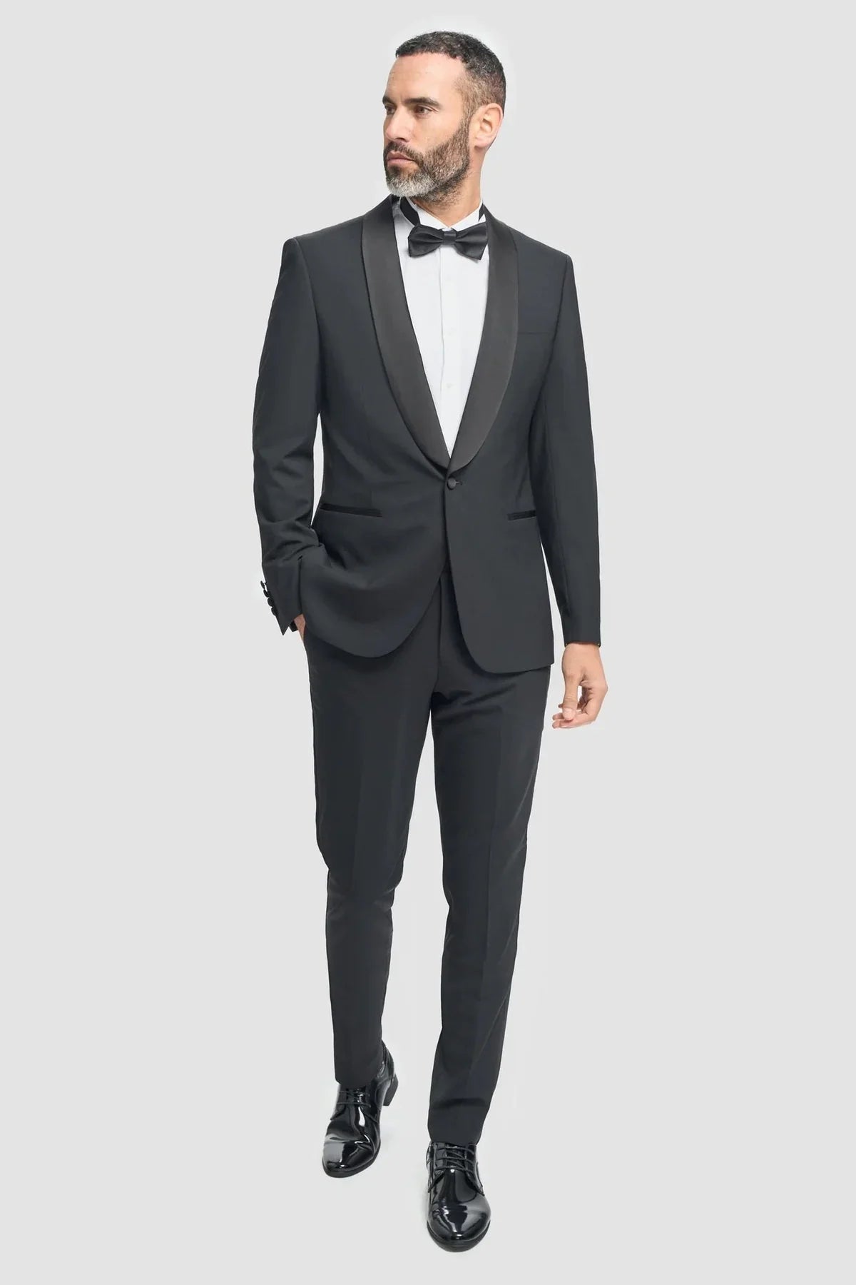 Aspen Black Single Breasted Wool Blend 4-Piece Suit Bundle