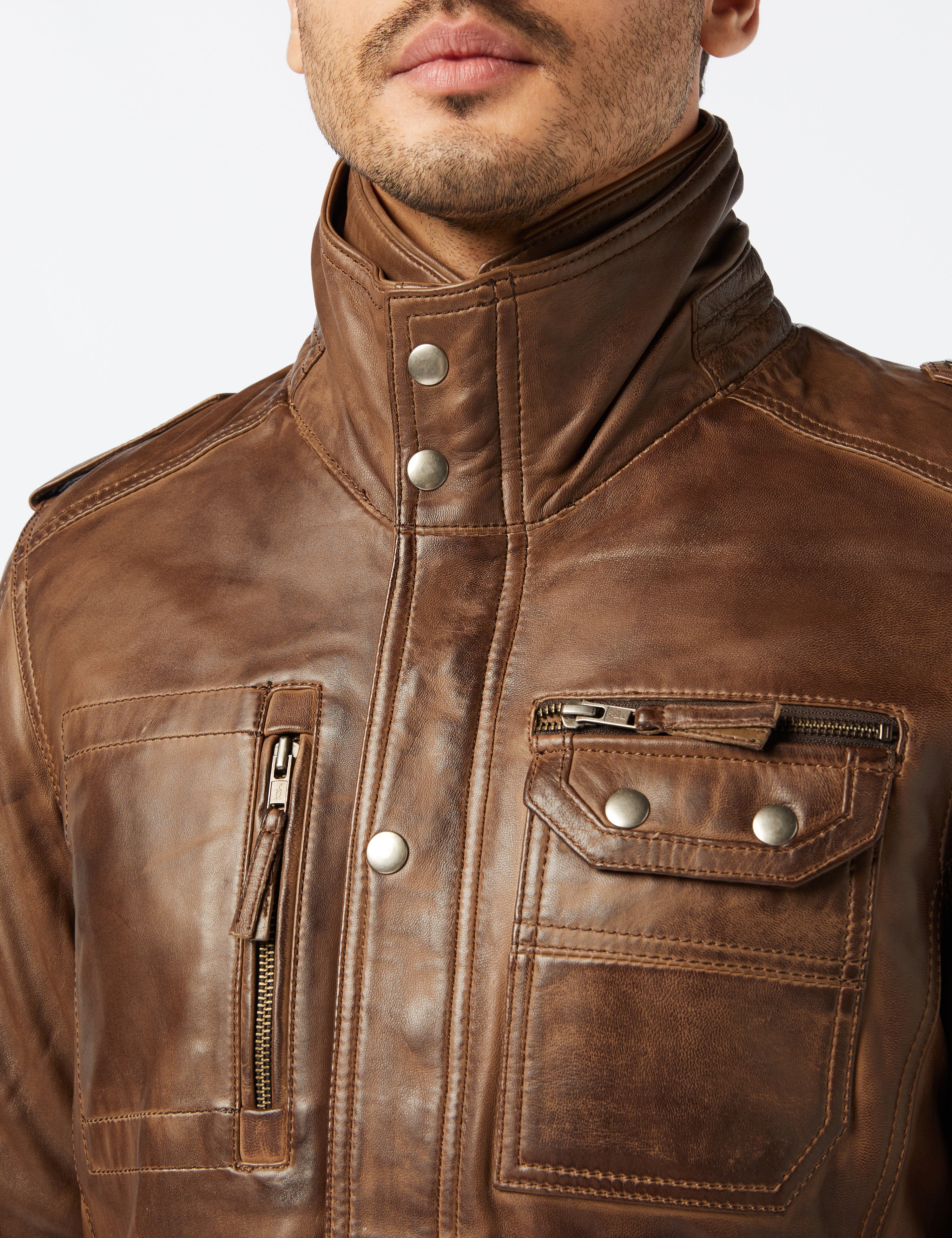 VESTE EN CUIR MARRON DE STYLE MILITAIRE