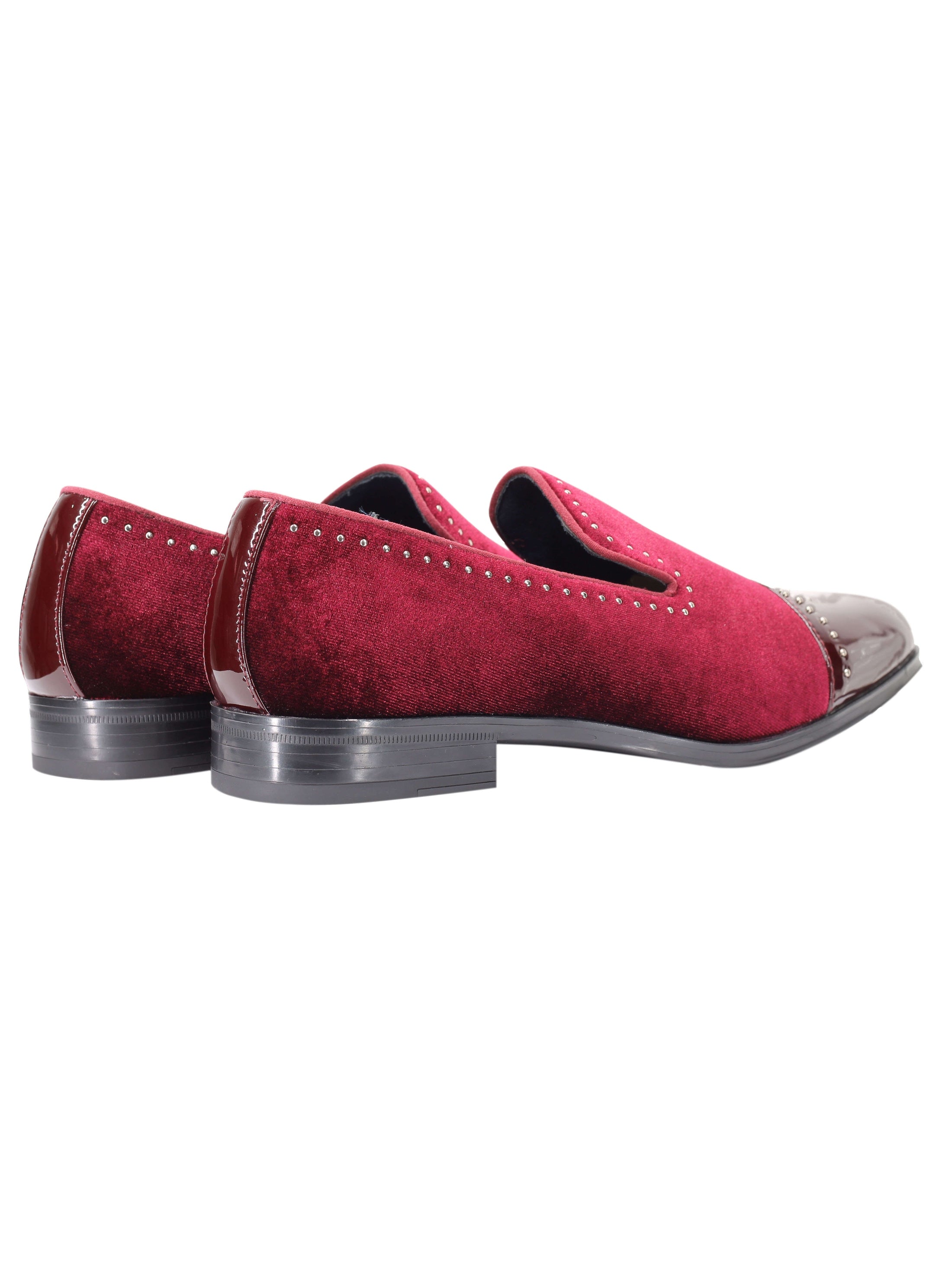 MOCASSINS EN VELOURS À BOUT BRILLANT ET POIS EN MÉTAL ARGENT