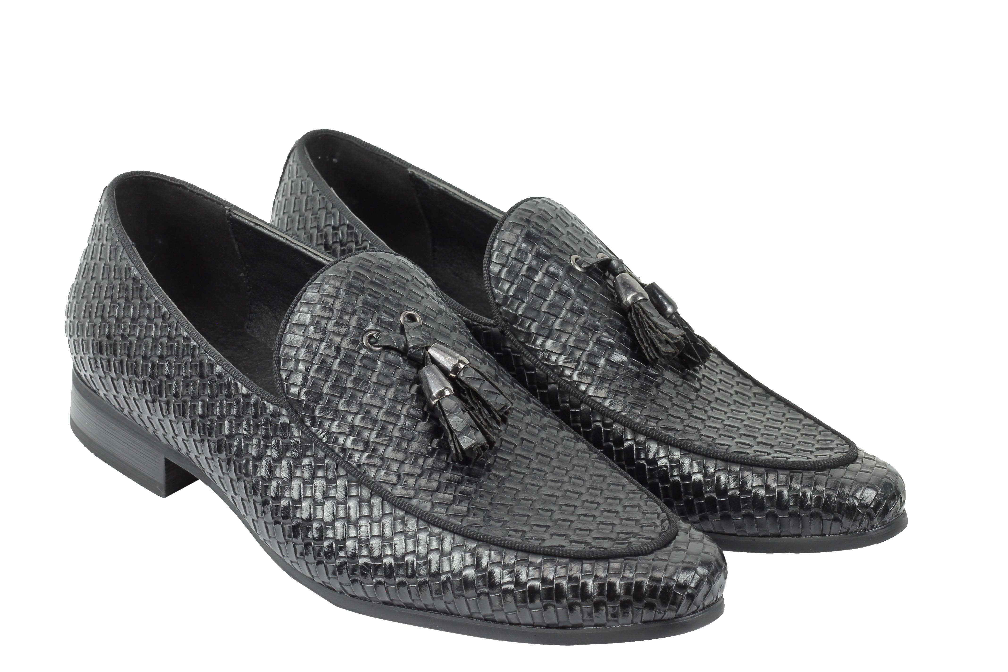 Retro Tassel Moccasin Loafers In Black