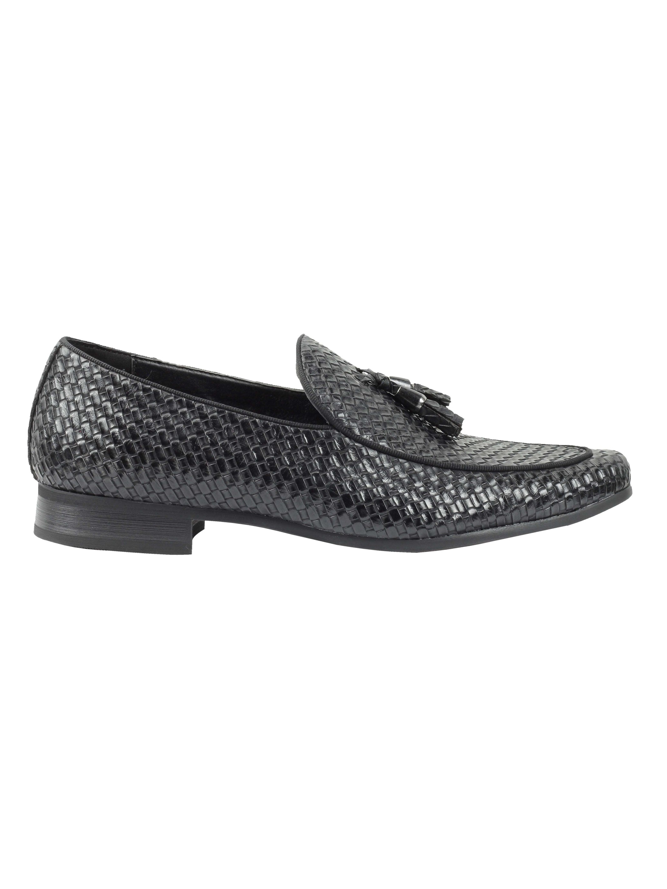 Retro Tassel Moccasin Loafers In Black