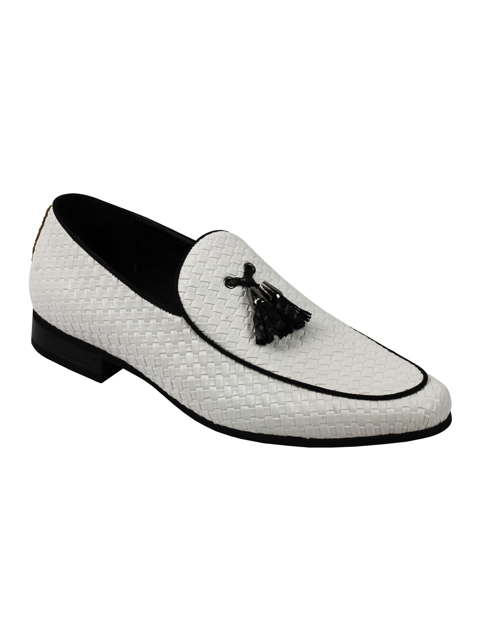 RETRO TASSEL MOCCASIN LOAFERS IN WHITE