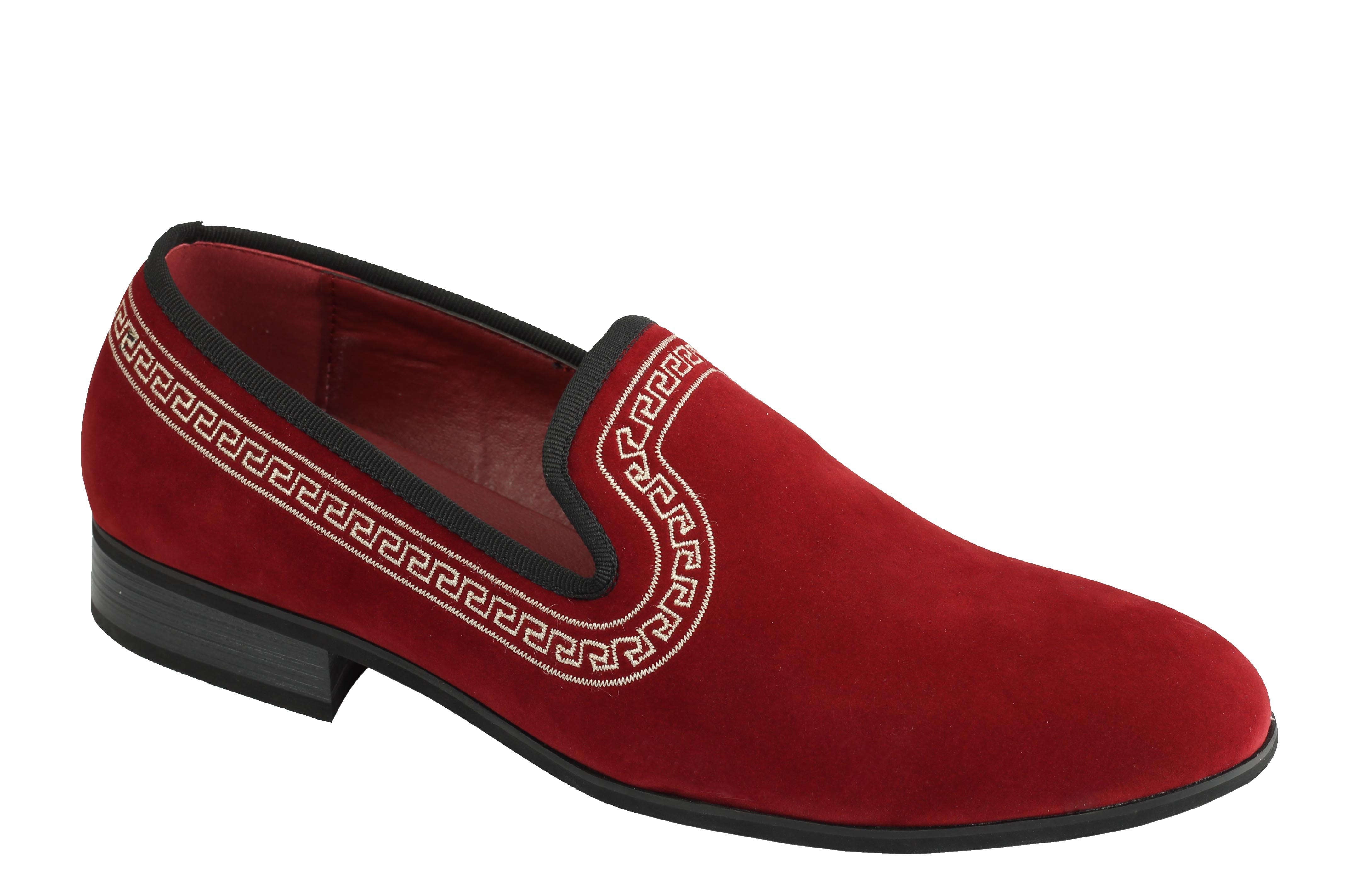 Faux Leather Mosaic Pattern Embroidery Loafers In Maroon